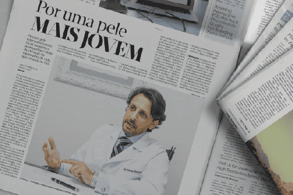 2015 - Dr. Mário Ferraz fornece entevistas sobre Rinoplastia ao Jornal O Liberal, Rede Família, Rádio Brasil, Revista L, entre outras.