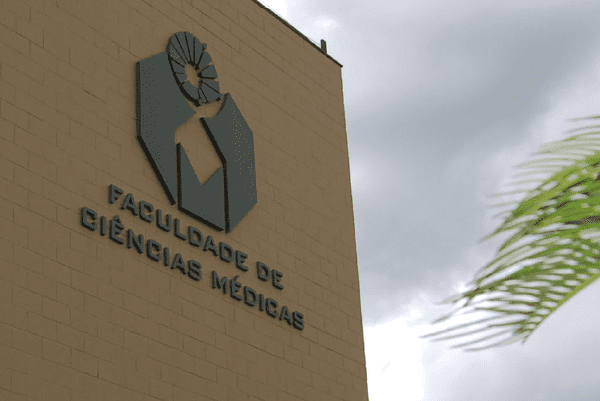 2009 - Dr. Mário Ferraz Cria o Serviço de Cirurgia Plástica e Reconstrutora da Face da Disciplina de Otorrinolaringologia da UNICAMP.